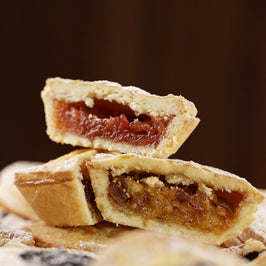 14 Russet Apple, Rhubarb and Passito Currant Jam 270g