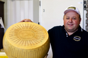 Parmigiano Reggiano Vacche Rosse DOP 30–36 Mesi 1 kg – Grana d'Oro
